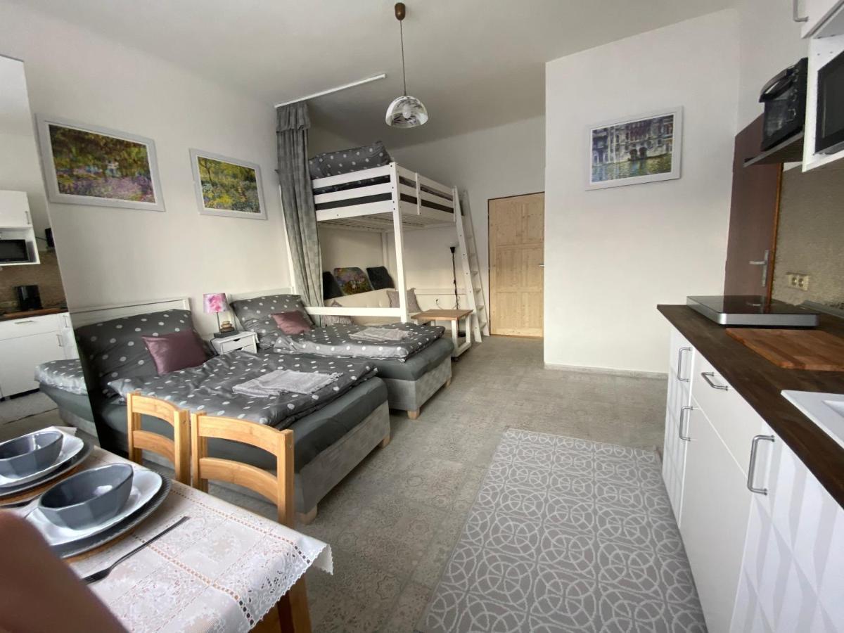 Artep Apartment بلزن المظهر الخارجي الصورة